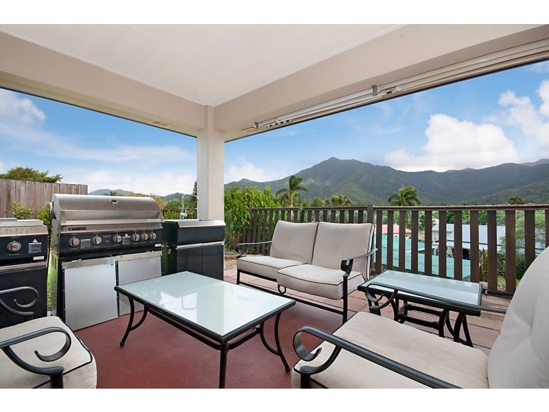 26 Allinga Close, Bentley Park QLD 4869