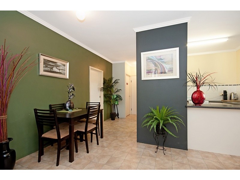 6 Katoomba Street, Mount Sheridan QLD 4868