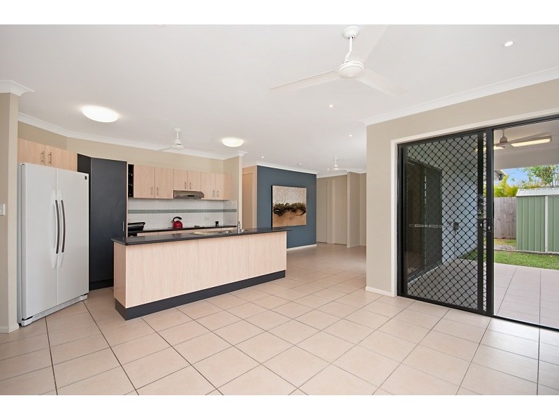 22 Goldberg Close, White Rock QLD 4868