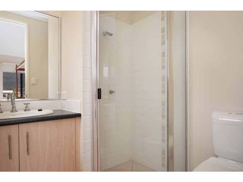 22 Goldberg Close, White Rock QLD 4868