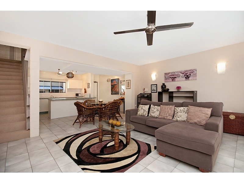 8/79 Arlington Esplanade, Clifton Beach QLD 4879