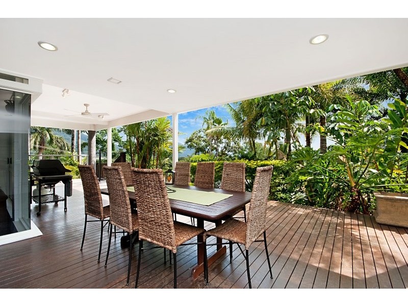 31 View Street, Brinsmead QLD 4870