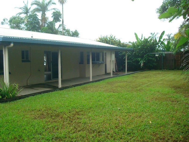 15 Massey Street, Edmonton QLD 4869