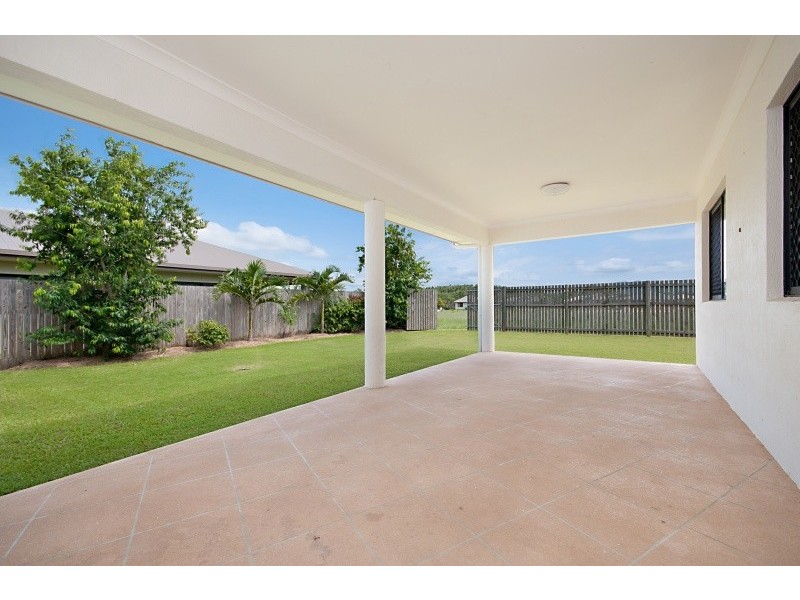 16 Goldberg Close, White Rock QLD 4868
