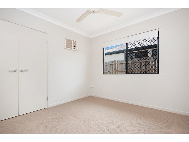 16 Goldberg Close, White Rock QLD 4868