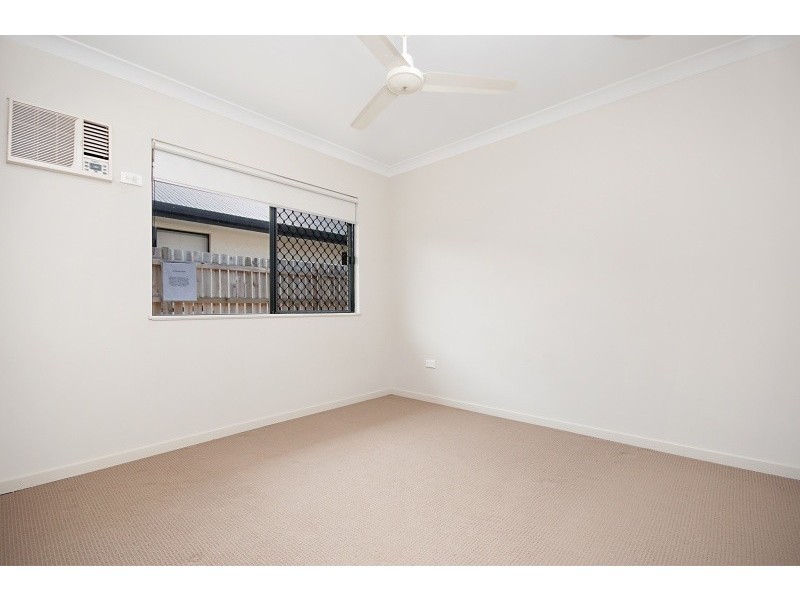 16 Goldberg Close, White Rock QLD 4868