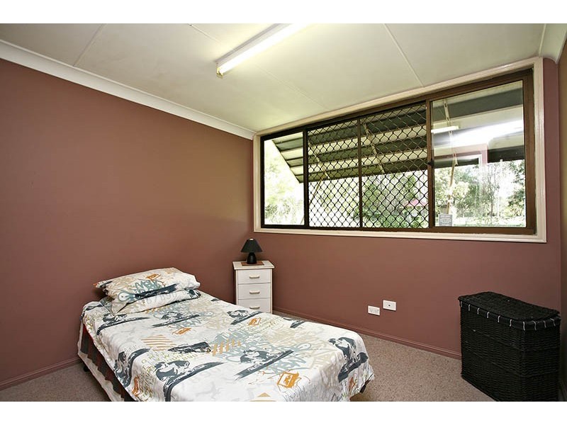 33 Moore Road, Burpengary QLD 4505