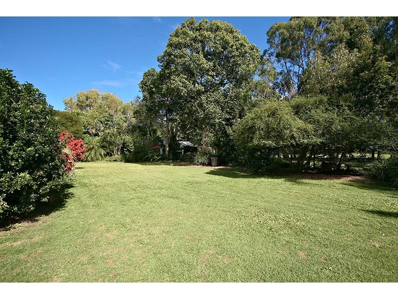 33 Moore Road, Burpengary QLD 4505