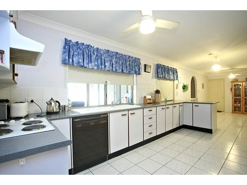 99 Priests Road, Deception Bay QLD 4508