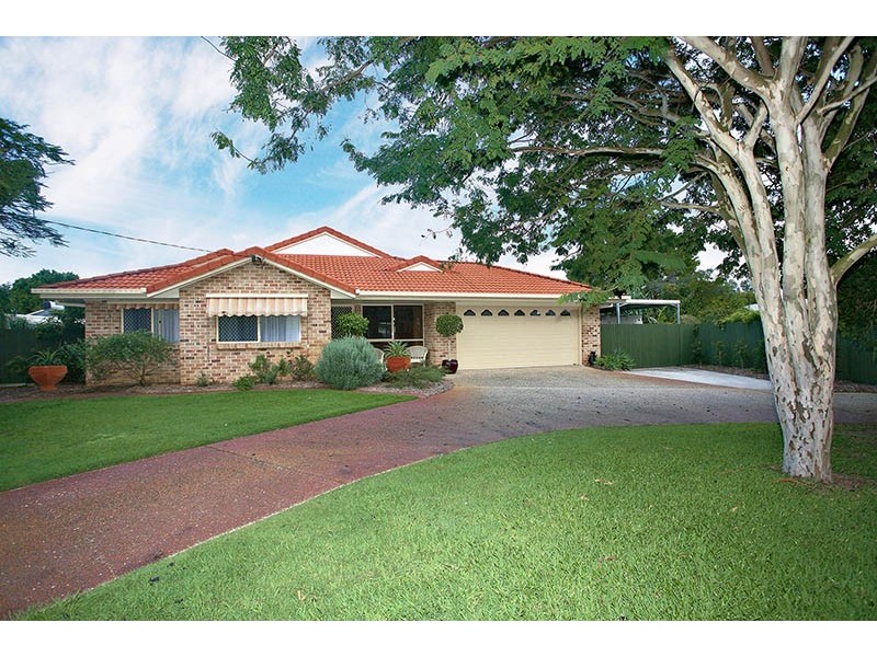 135 Moreton Terrace, Beachmere QLD 4510