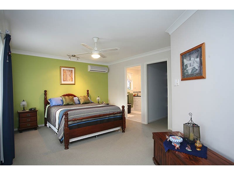 135 Moreton Terrace, Beachmere QLD 4510