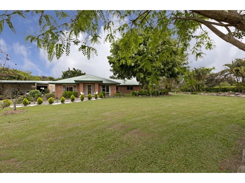 240 Rutters Road, Elimbah QLD 4516