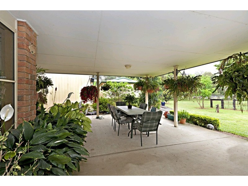 240 Rutters Road, Elimbah QLD 4516