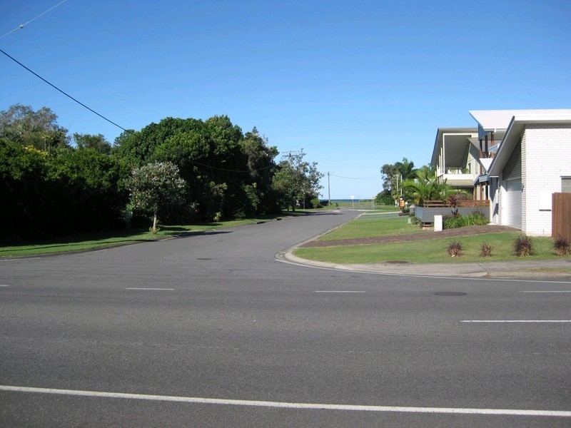 114 Bishop Road, Beachmere QLD 4510
