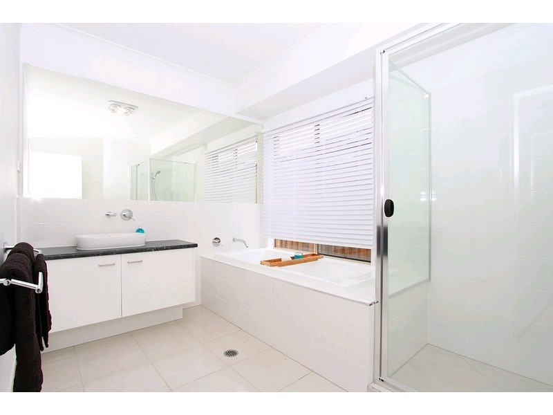 26 Langham Crescent, North Lakes QLD 4509