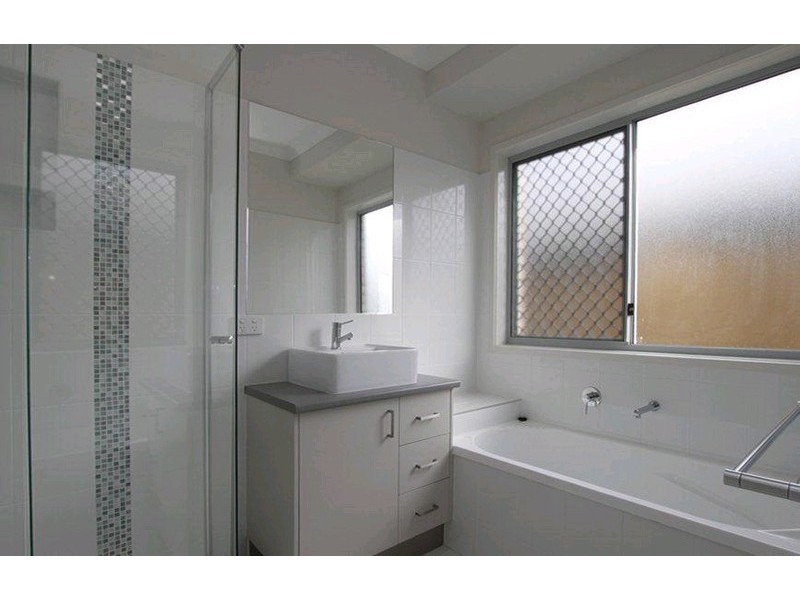 7 Severn Crescent, North Lakes QLD 4509