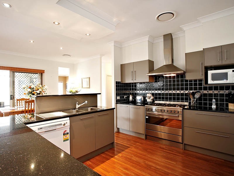 5 Wilga Street, North Lakes QLD 4509