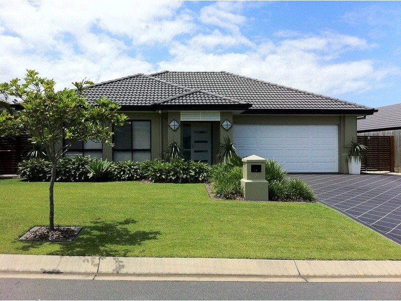 7 Millettia Close, North Lakes QLD 4509