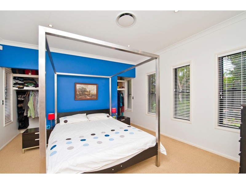 6 Brookfield Street, North Lakes QLD 4509