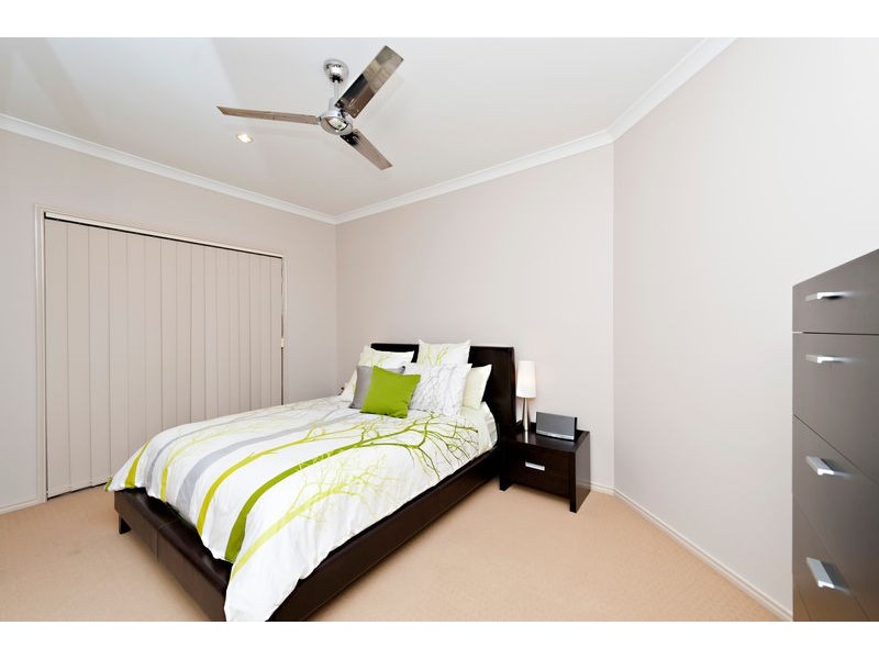 16 Cottonwood Circuit, North Lakes QLD 4509