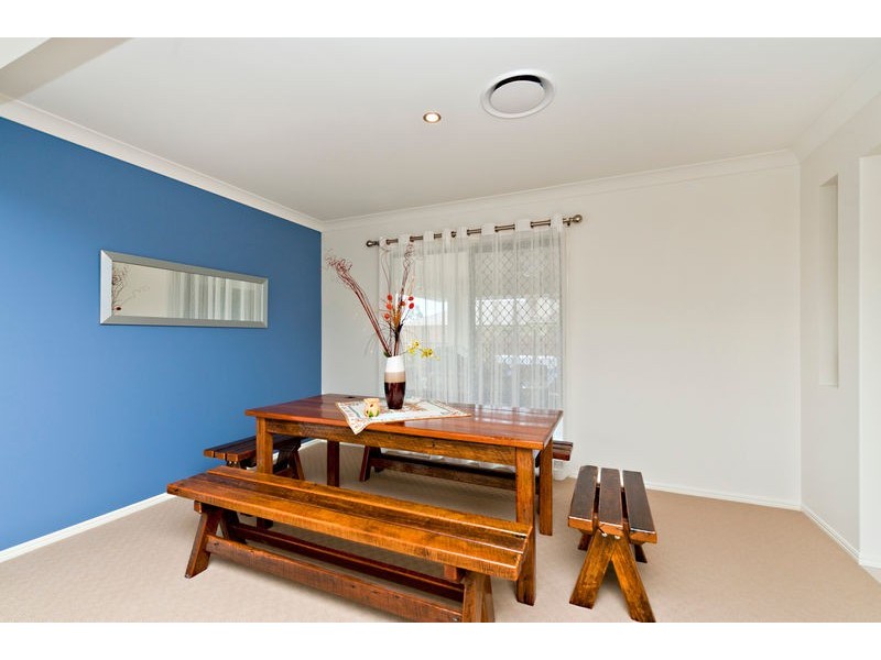 27 Wedgetail Circuit, Narangba QLD 4504