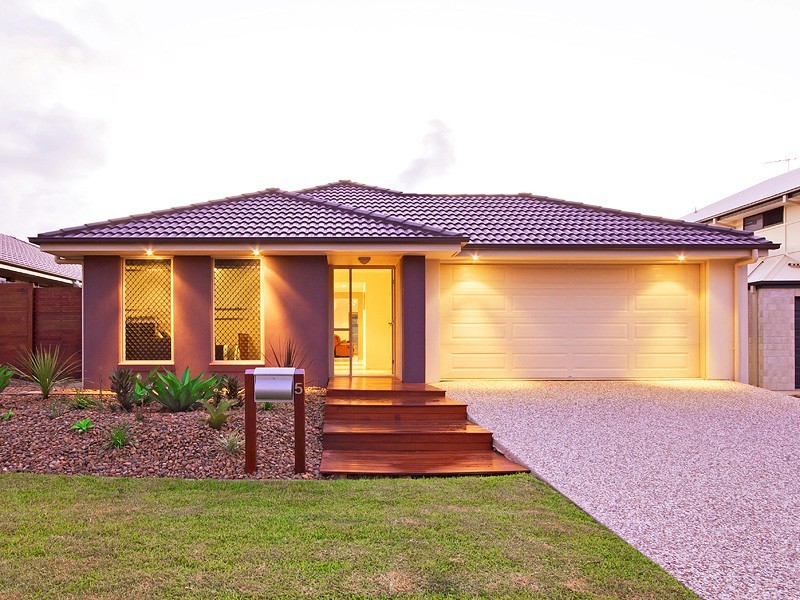 5 Tourmaline Circuit, Mango Hill QLD 4509
