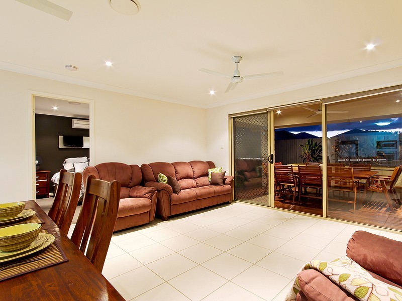 5 Tourmaline Circuit, Mango Hill QLD 4509