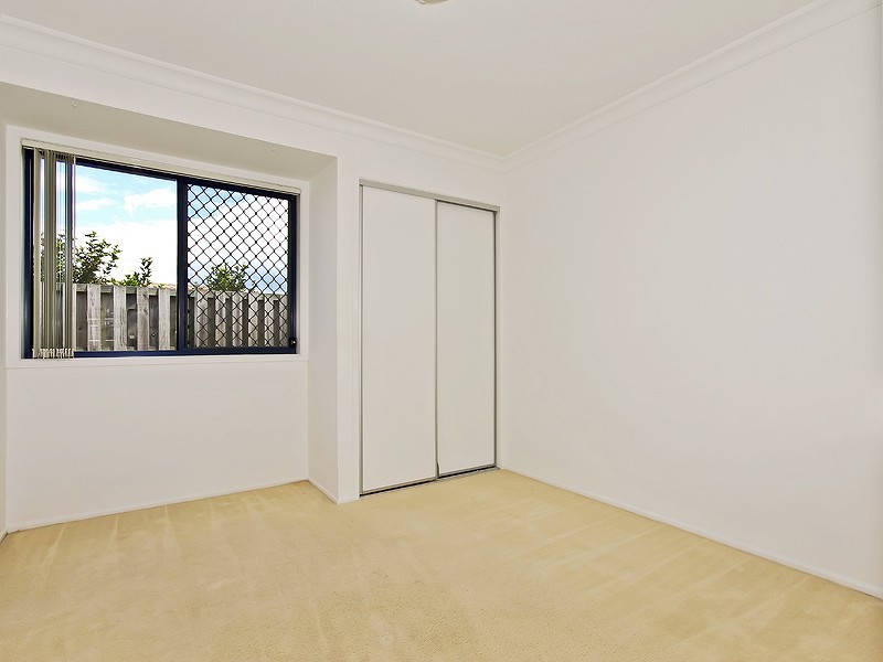 32 Turquoise Crescent, Griffin QLD 4503