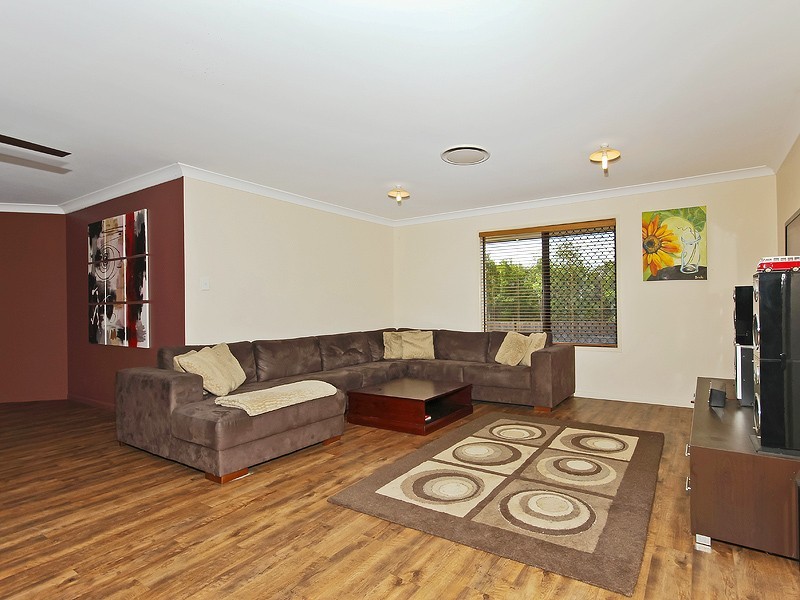 34 MacDonald Drive, Narangba QLD 4504