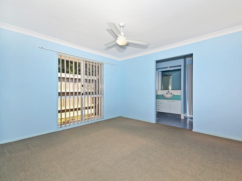 15 Cheviot Street, North Lakes QLD 4509