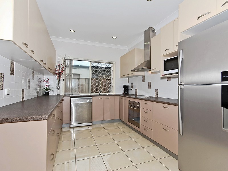 7 Welsby Street, Rothwell QLD 4022