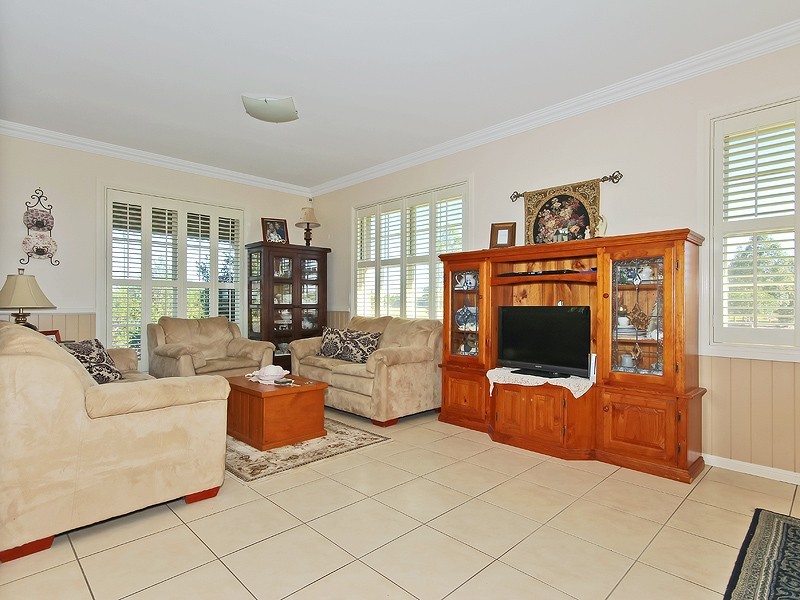 60 Cottonwood Circuit, North Lakes QLD 4509