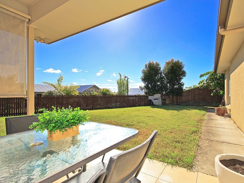 60 Cottonwood Circuit, North Lakes QLD 4509