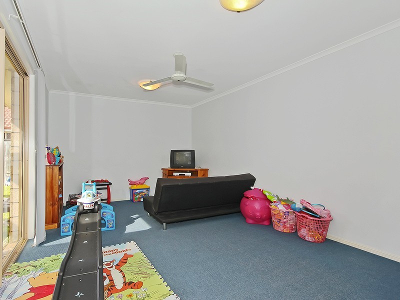 22 Whitfield Court, North Lakes QLD 4509
