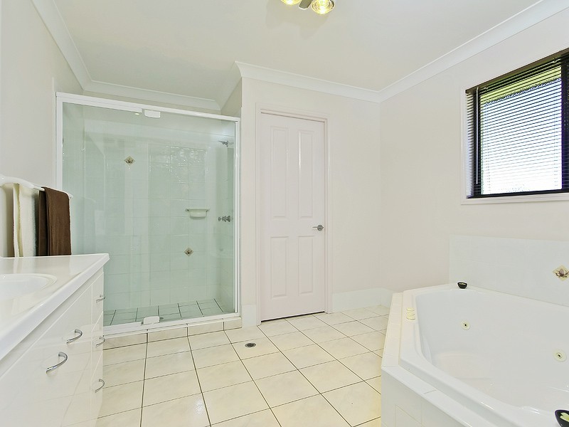 47 Pine Crest Drive, Kurwongbah QLD 4503