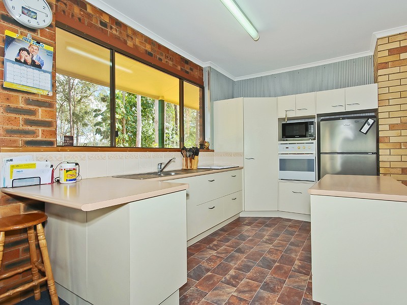 29 Roberts Road, Narangba QLD 4504