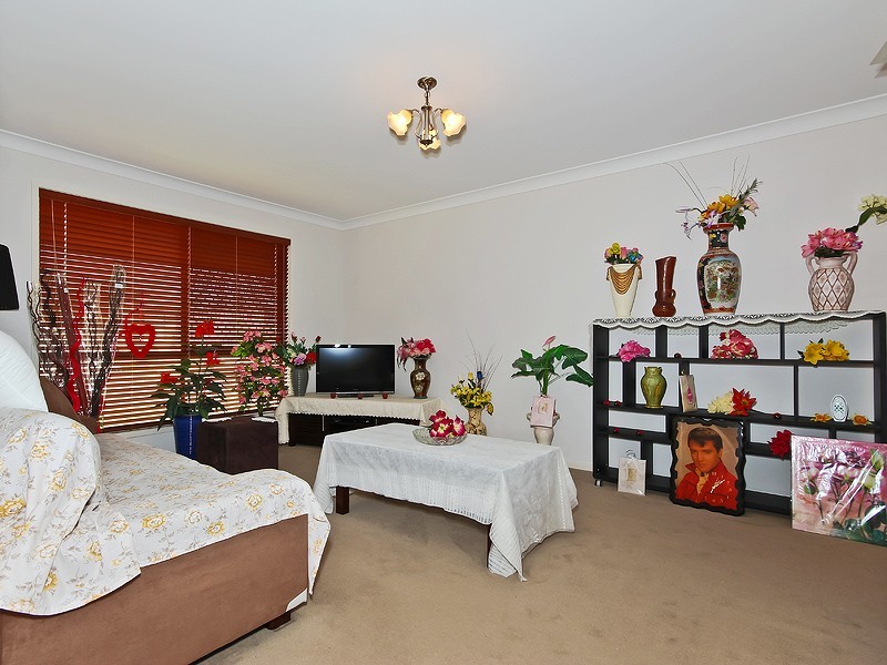 27 Sunstone Circuit, Mango Hill QLD 4509