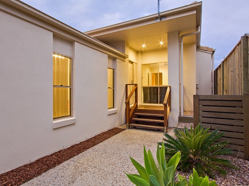 30 Lucas Street, Scarborough QLD 4020