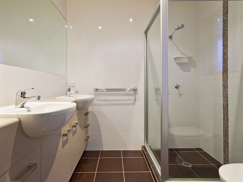 30 Lucas Street, Scarborough QLD 4020