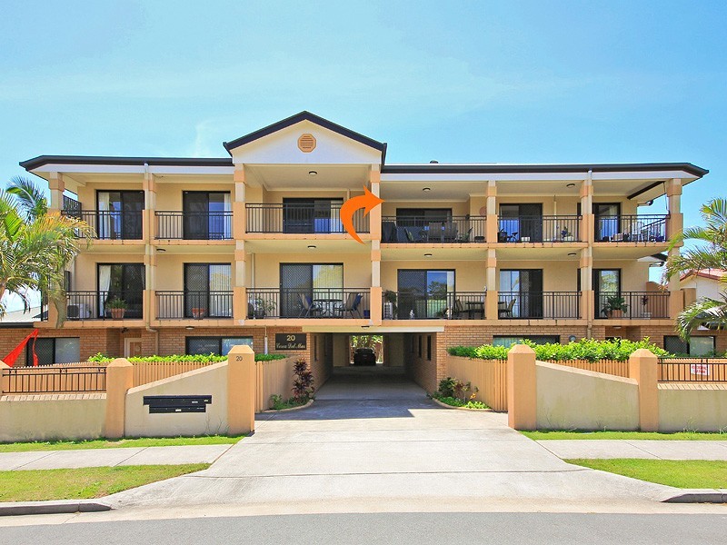 8/18-20 Wyllie Street, Redcliffe QLD 4020