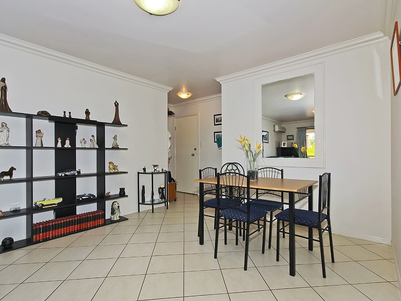 8/18-20 Wyllie Street, Redcliffe QLD 4020