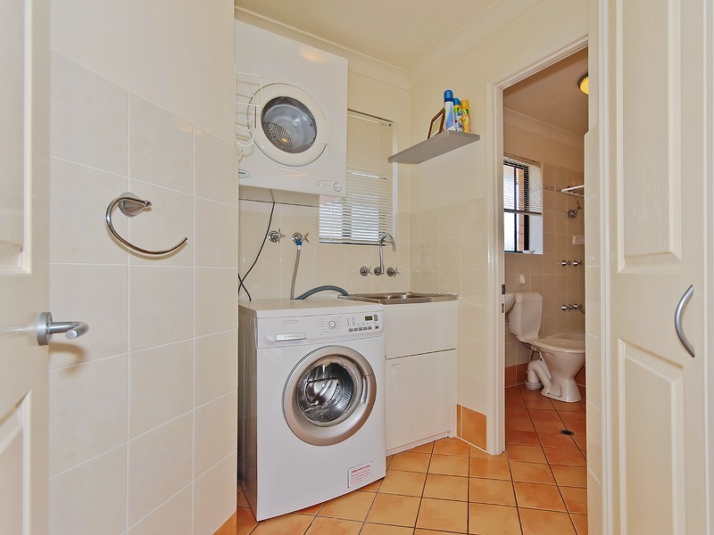 8/18-20 Wyllie Street, Redcliffe QLD 4020