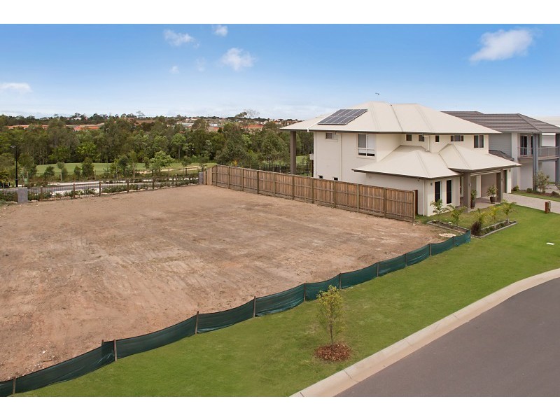 42 Dunes Crescent, North Lakes QLD 4509