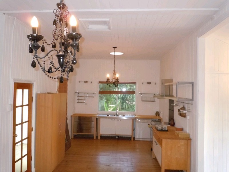 2a Ferguson Street, North Ipswich QLD 4305