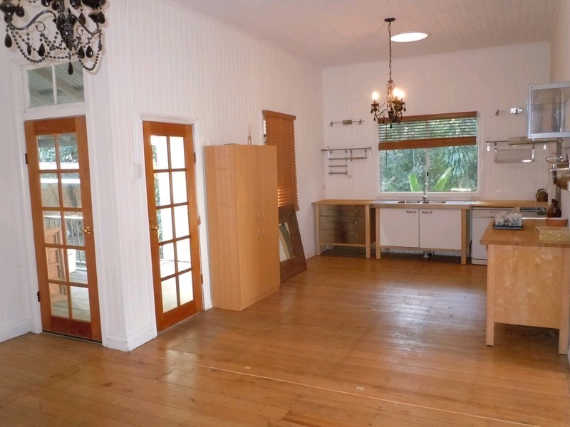 2a Ferguson Street, North Ipswich QLD 4305