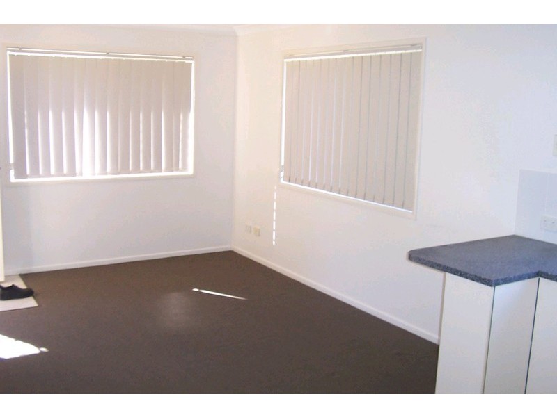 2/4 Bunbury Street, Murrumba Downs QLD 4503