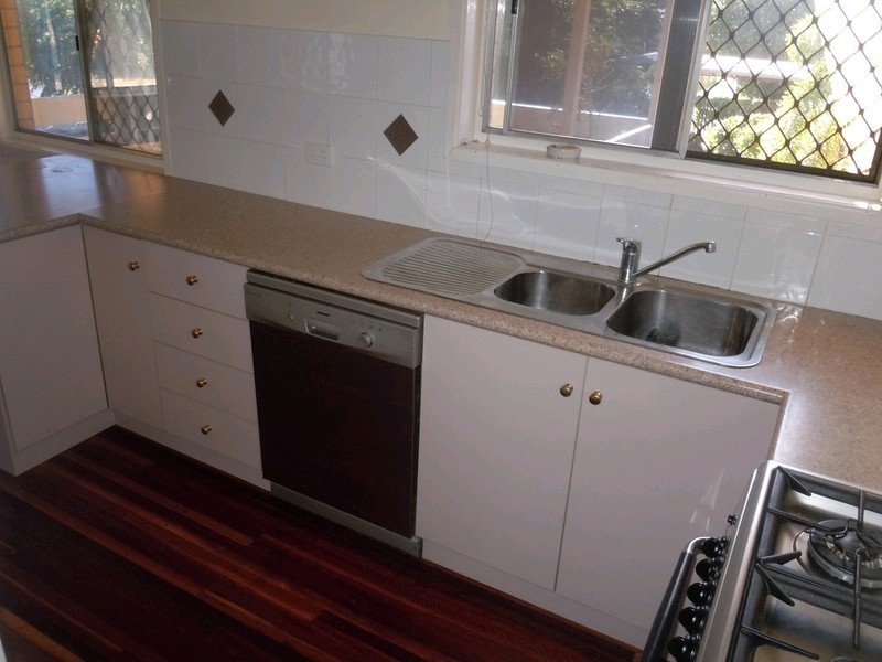 252 Ripley Road, Flinders View QLD 4305