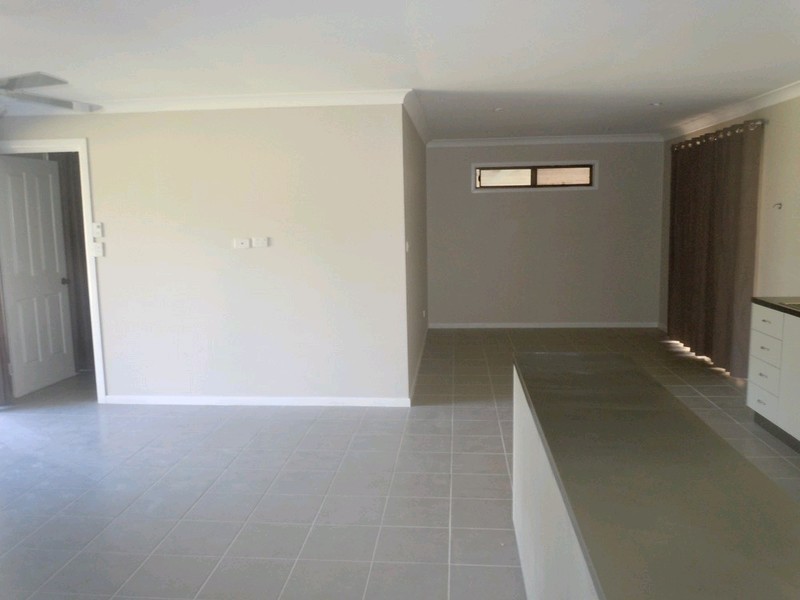 81 South Queensborough Parade, Karalee QLD 4306