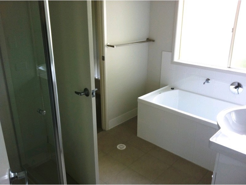 14a River Road, Dinmore QLD 4303