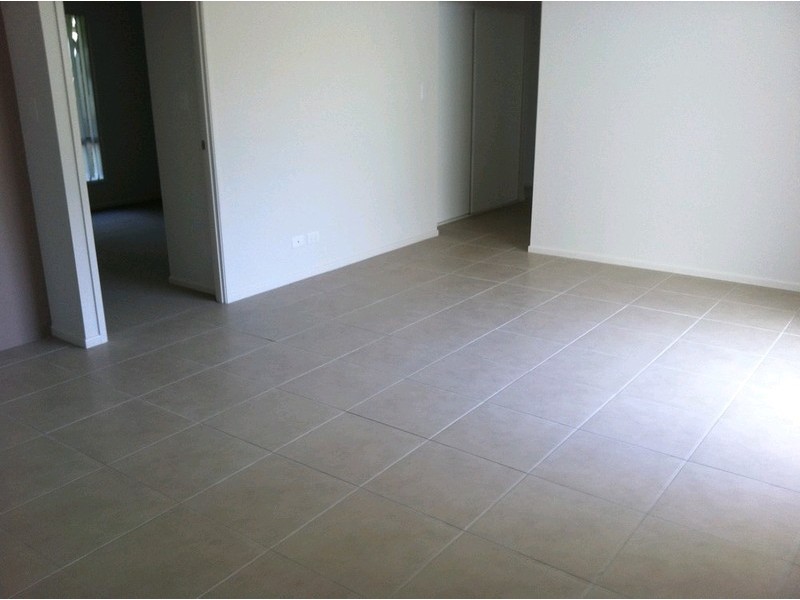 14a River Road, Dinmore QLD 4303